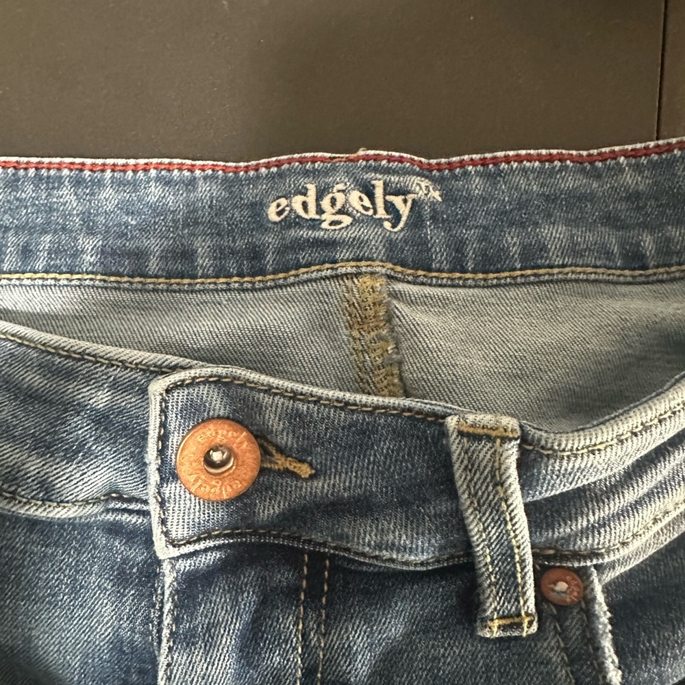 edgely Women's Blue Jeans